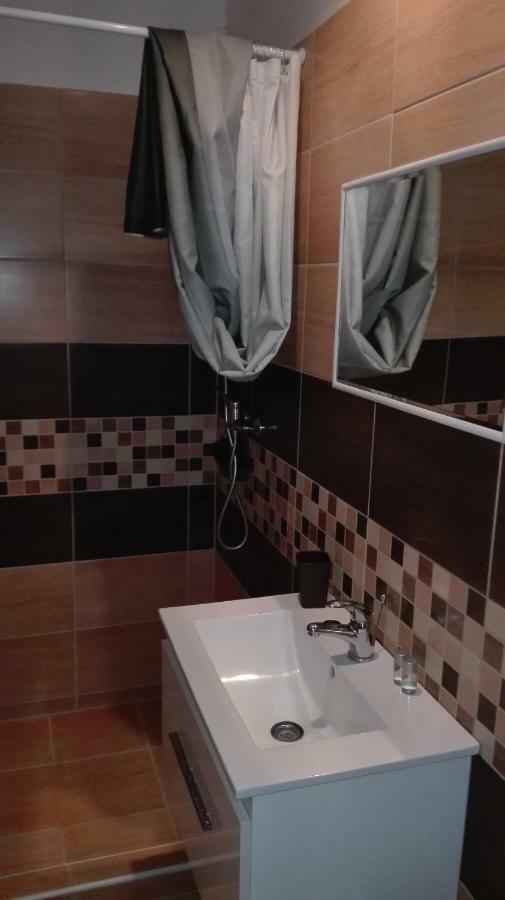 Zempléni Pitvaros Pihenő Telkibánya Extérieur photo